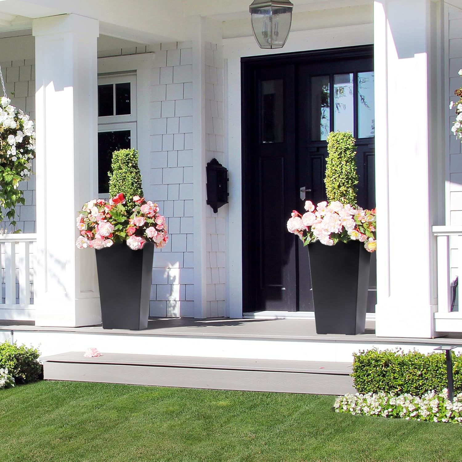 22.5" Tall Planter Set