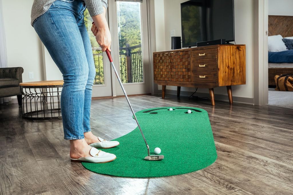Par Three Indoor Golf Putting Green – 3' x 9'