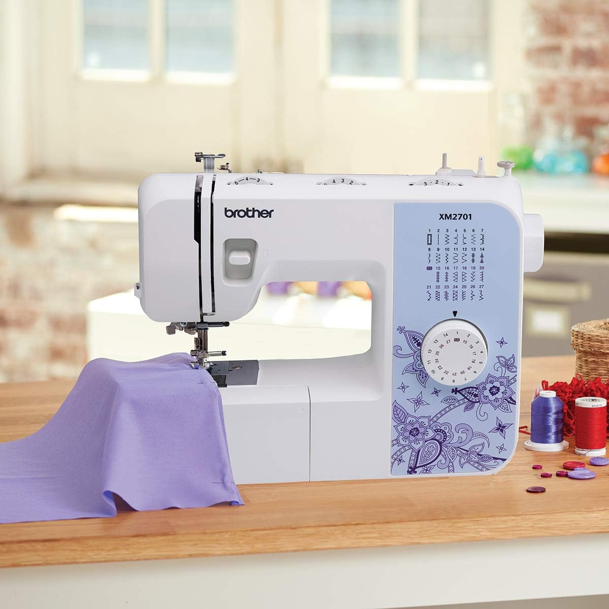 Lightweight 27-Stitch Sewing Machine with Automatic Buttonhole