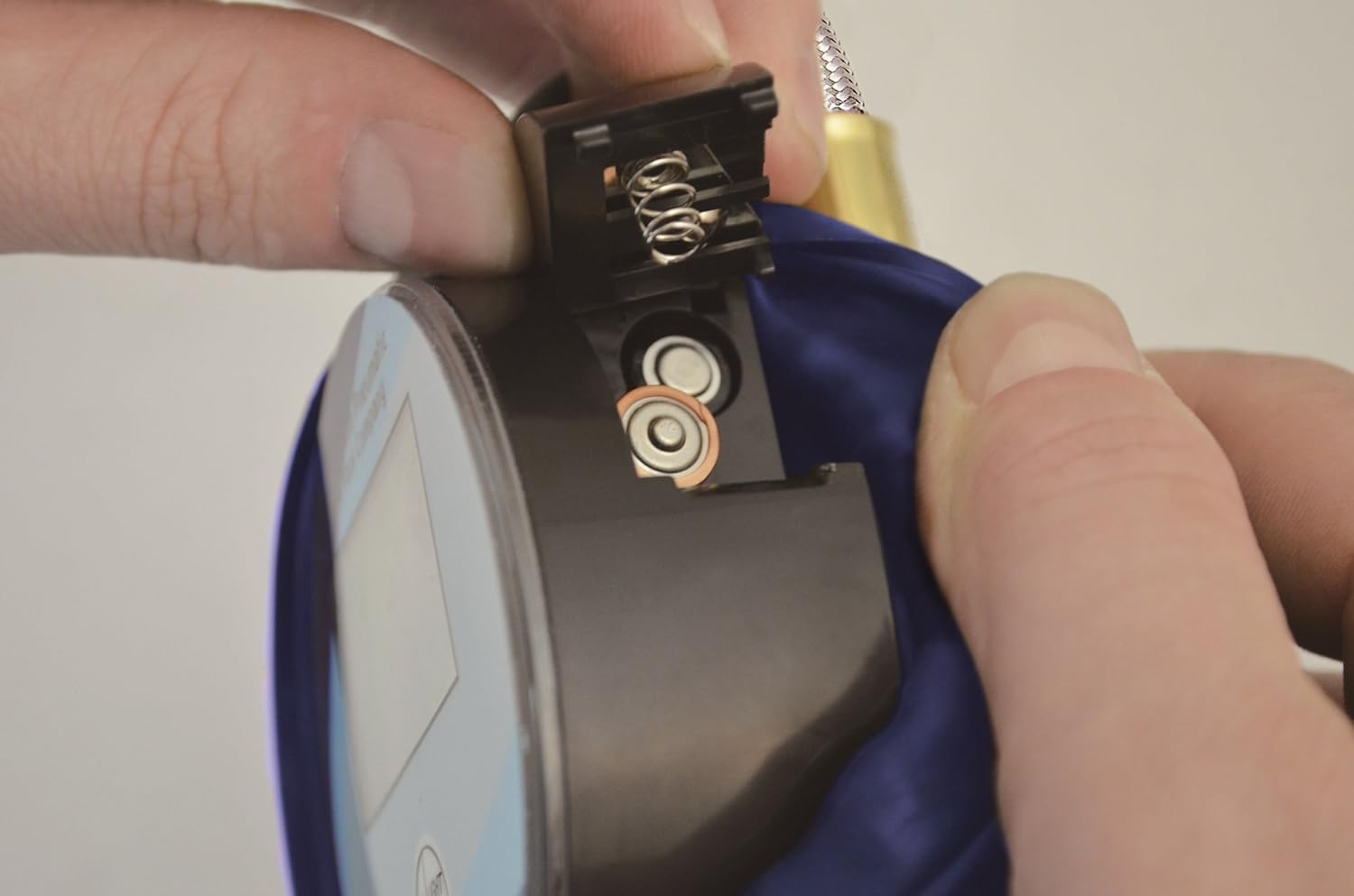 3.5-Inch Digital Tire Inflator with Flexible Hose