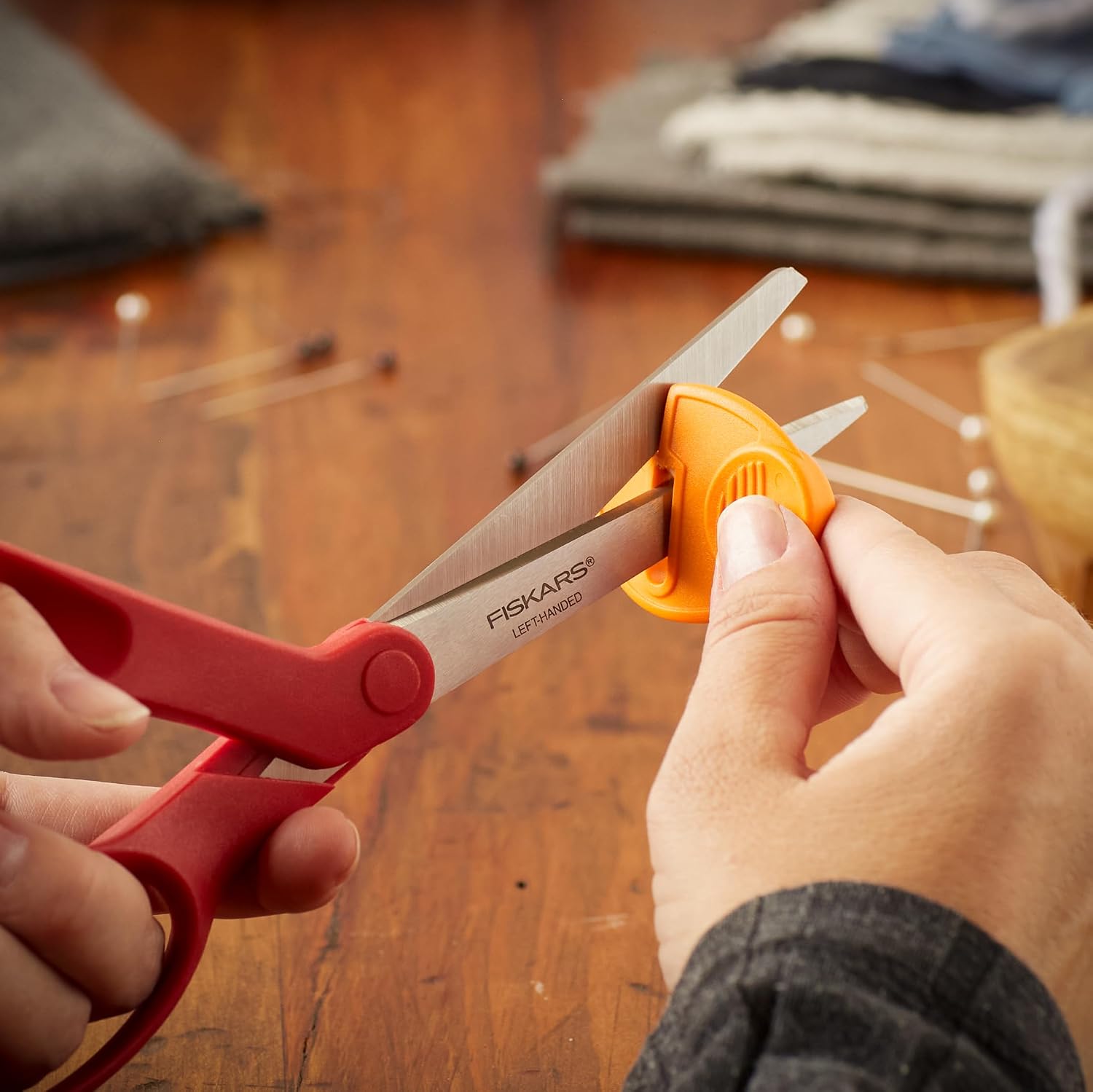 8-Inch Left-Handed Precision Scissors – Red