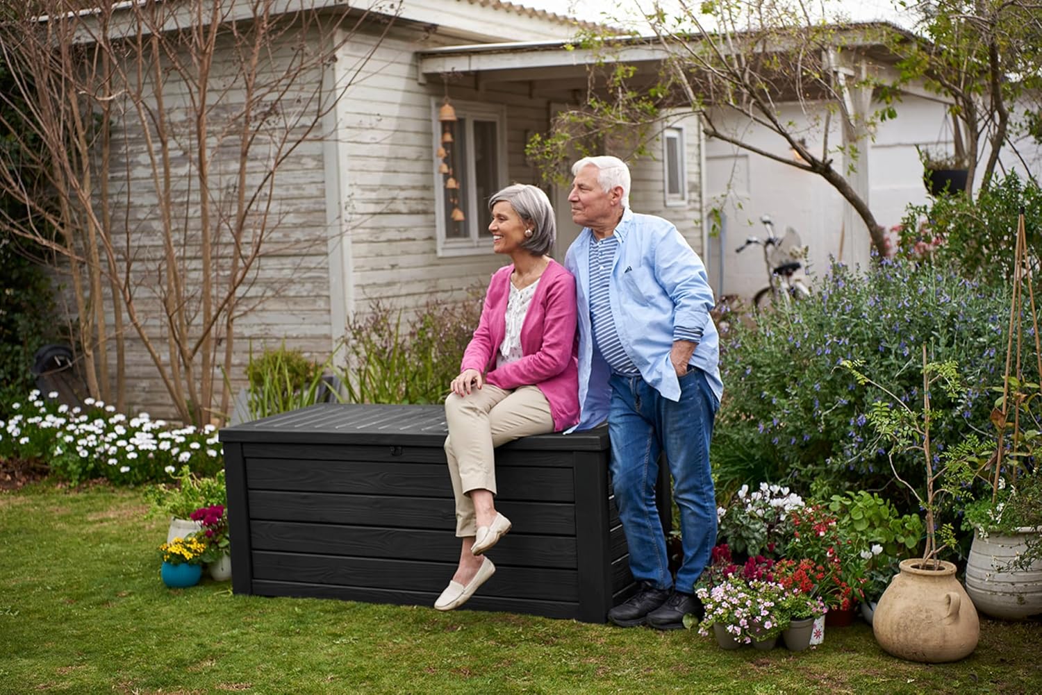 150-Gallon Deck Box