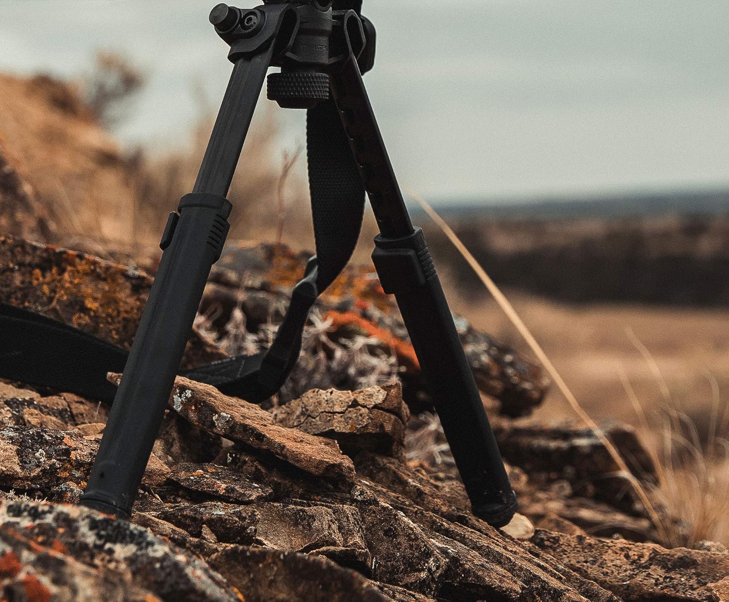 Adjustable Rifle Bipod