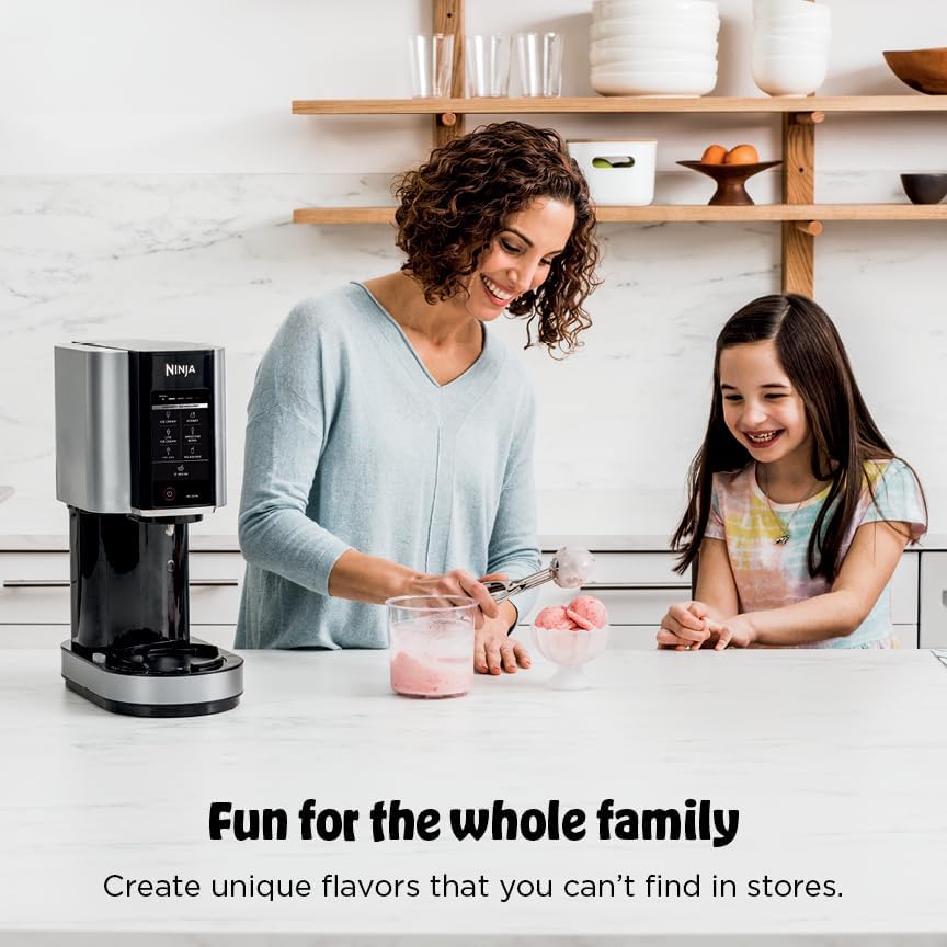 Compact Frozen Dessert Maker Machine