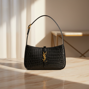 Saint Laurent Le 5 à 7 Hobo Shoulder Bag