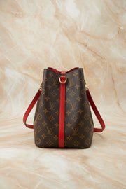 Louis Vuitton NéoNoé MM Monogram Bucket Bag